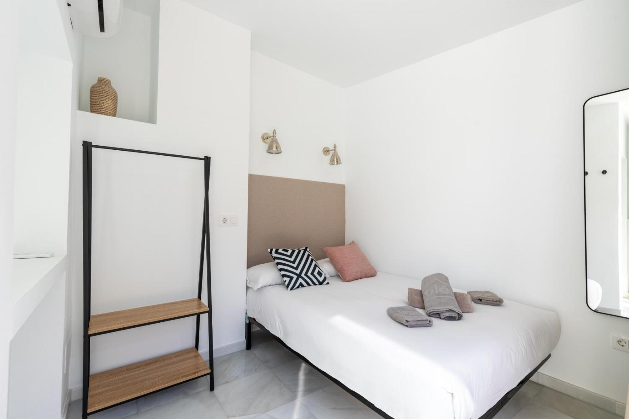 セビリアDuplex Con Terraza Junto A La Catedralアパートメント エクステリア 写真