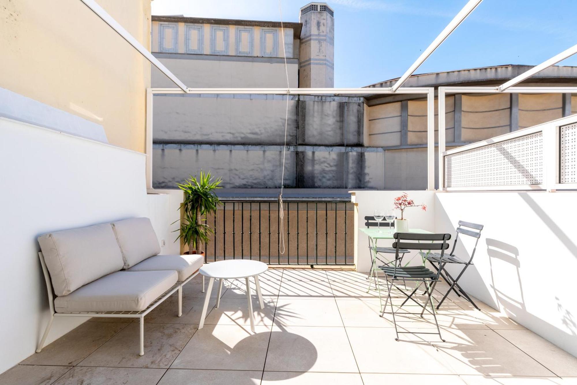 セビリアDuplex Con Terraza Junto A La Catedralアパートメント エクステリア 写真